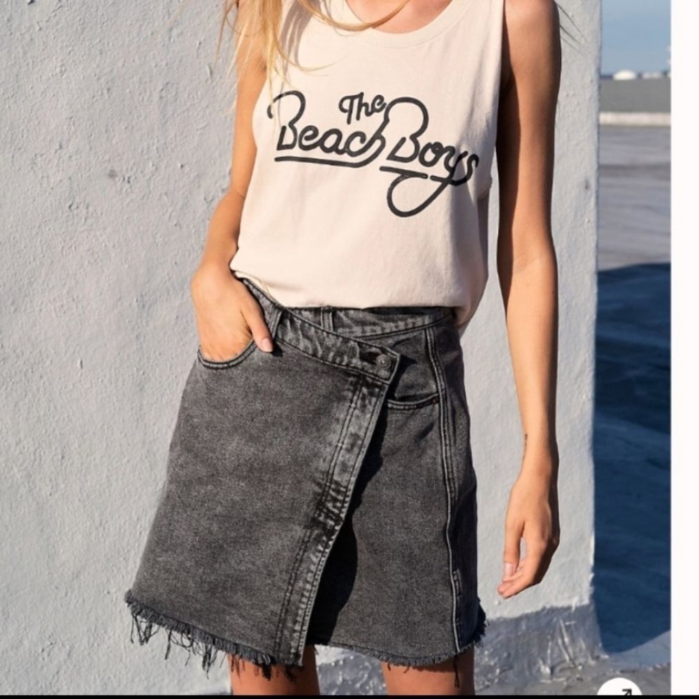 Free People Parker Wrap Skirt in Sulphur Black size 26 - Picture 2 of 13